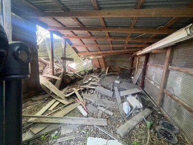 304 Flood Ave, Strang, OK 74367 - photo 6