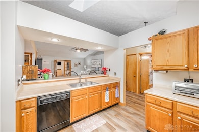 51 Pheasant Run Cir, Springboro, OH 45066 - photo 5