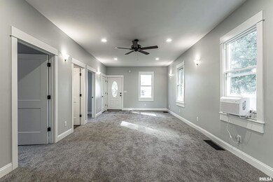 211 3rd St, Lincoln, IL 62656 - photo 4