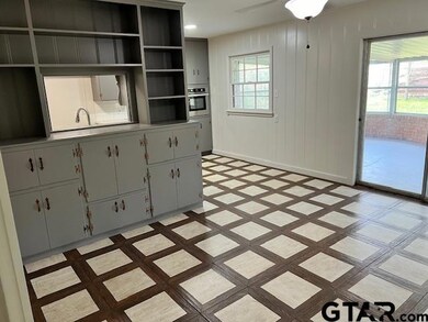 316 Stanford St, Tyler, TX 75701 - photo 4