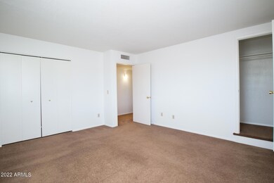 120 E 14th St #2-14 (4)