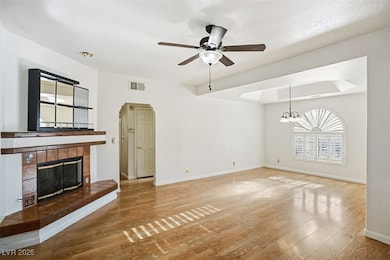 1425 Santa Margarita St unit B, Las Vegas, NV 89146 - photo 5