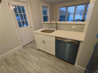 unlisted-address, Middletown, RI 02842 - photo 4