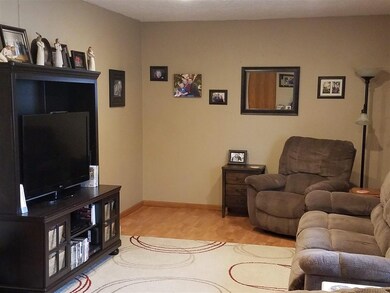 2812 Hoover Rd, North Platte, NE 69101 - photo 6