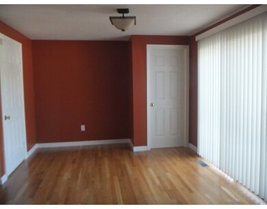 13 Meghan Ln unit 13, Dracut, MA 01826 - photo 4