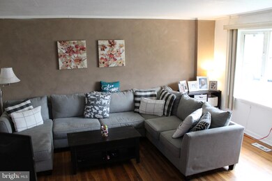 2864 Tolbut St, Philadelphia, PA 19136 - photo 3