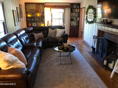 67 Gale Ave, Pittsfield, MA 01201 - photo 6