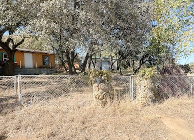 8073 Cr 604, Brownwood, TX 76801 - photo 2