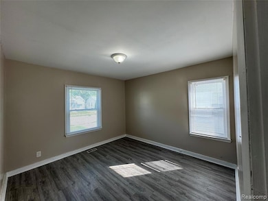 11236 Studebaker Ave, Warren, MI 48089 - photo 5