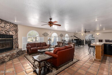 959 N Roadrunner Rd, Apache Junction, AZ 85119 - photo 6