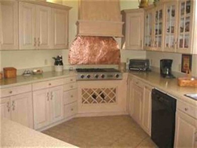 23252 Bluff Crest Dr, Elkhart, IN 46516 - photo 2