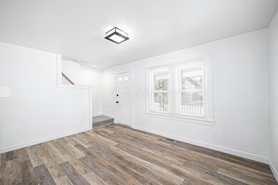 442 S. Hague Av 005