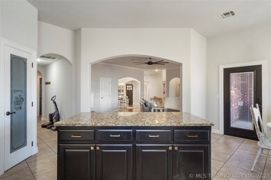 13413 S 20th St, Bixby, OK 74008 - photo 4