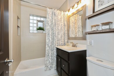 208 E Crescent Ave, Elmhurst, IL 60126 - photo 7