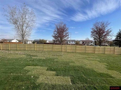 425 Woodhaven Ln, Mankato, MN 56001 - photo 5
