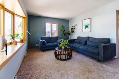 1909 Elmwood Ave, Cedar Falls, IA 50613 - photo 6