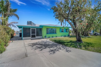 2567 Cay Cove, Matlacha, FL 33993 - photo 3