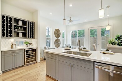 8972 Zurcher Ln, Houston, TX 77080 - photo 4