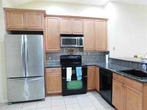 2628 La Mesa St, Bay City, TX 77414 - photo 5