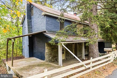 165 Woodchoppertown Rd, Boyertown, PA 19512 - photo 2