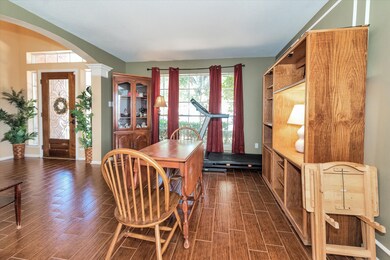 12013 Viola Ct, Pinehurst, TX 77362 - photo 7