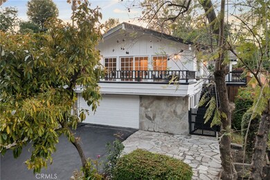 22373 Macfarlane Dr, Woodland Hills, CA 91364 - photo 2