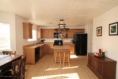 3835 Fairfax Ave, Farmington, NM 87402 - photo 6