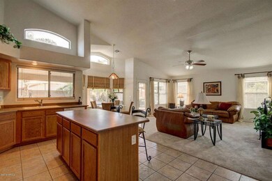 Kitchen/Fam