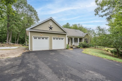 281 Lords Mill Rd, Epsom, NH 03234 - photo 2