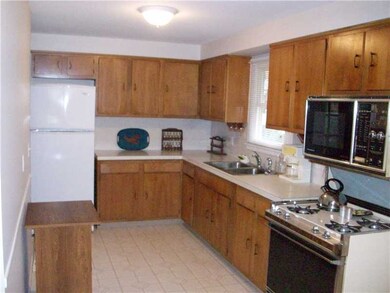 10 Beaver Rd, Riverside, RI 02915 - photo 5