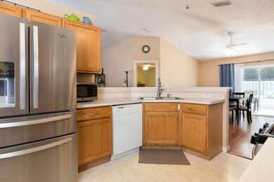 2157 Spring Creek Cir NE, Palm Bay, FL 32905 - photo 7