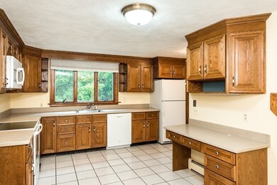 59 Bradyll Rd, Weston, MA 02493 - photo 7