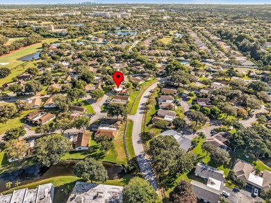 3668 E Forge Rd unit 4, Davie, FL 33328 - photo 6