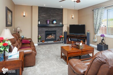 Living Room_DMD_6212-FULL