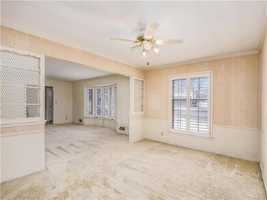 Dining & Living Rooms