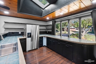 911 S 7th St, Saint Charles, IL 60174 - photo 6