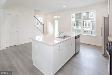 313 Buckeye Cir, La Plata, MD 20646 - photo 5