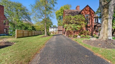 2. 2460 Dover Rd Columbus-2