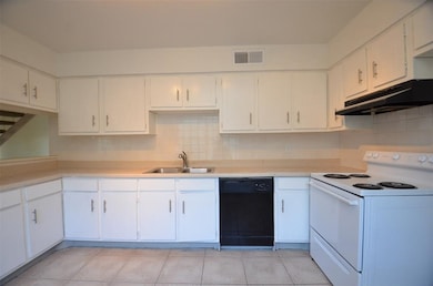 Ample cabinet space for storage with a panty