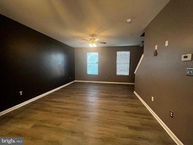 7738 Timbercross Ln, Glen Burnie, MD 21060 - photo 3