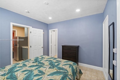 570 W 46th Place, Hialeah, FL 33012 - photo 6