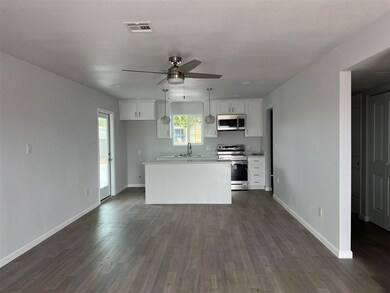 517 S Avenue A, Yuma, AZ 85364 - photo 2