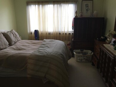 220 Mascoma St unit 4, Lebanon, NH 03766 - photo 4