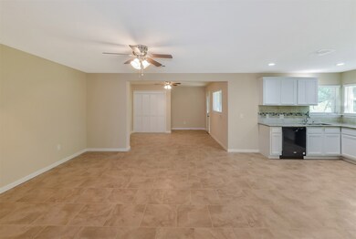 13993 Walker Rd, Conroe, TX 77302 - photo 6