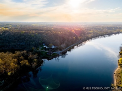 9212 N 447 Rd, Spavinaw, OK 74366 - photo 7