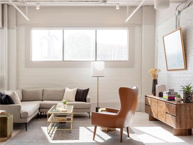 125 Ted Turner Dr SW unit 802, Atlanta, GA 30303 - photo 4