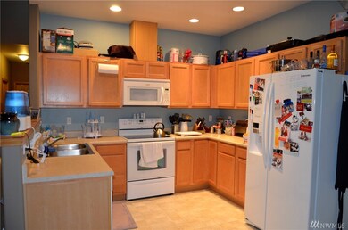 1305 Boon St unit 221, Sumas, WA 98295 - photo 3