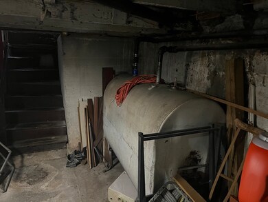 34 Grove St, Gloucester, MA 01930 - photo 6