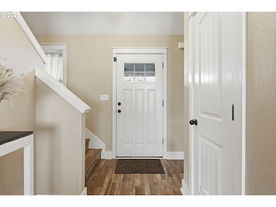 967 E 16th St, Lafayette, OR 97127 - photo 3