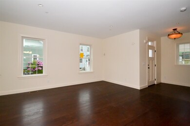 81 Langdon St unit 1, Portsmouth, NH 03801 - photo 7